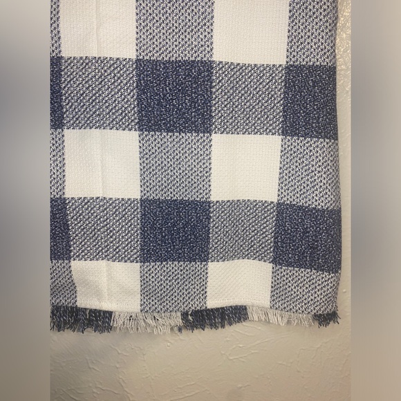 Banana Republic Blue and White Checkered Top - Picture 7 of 13